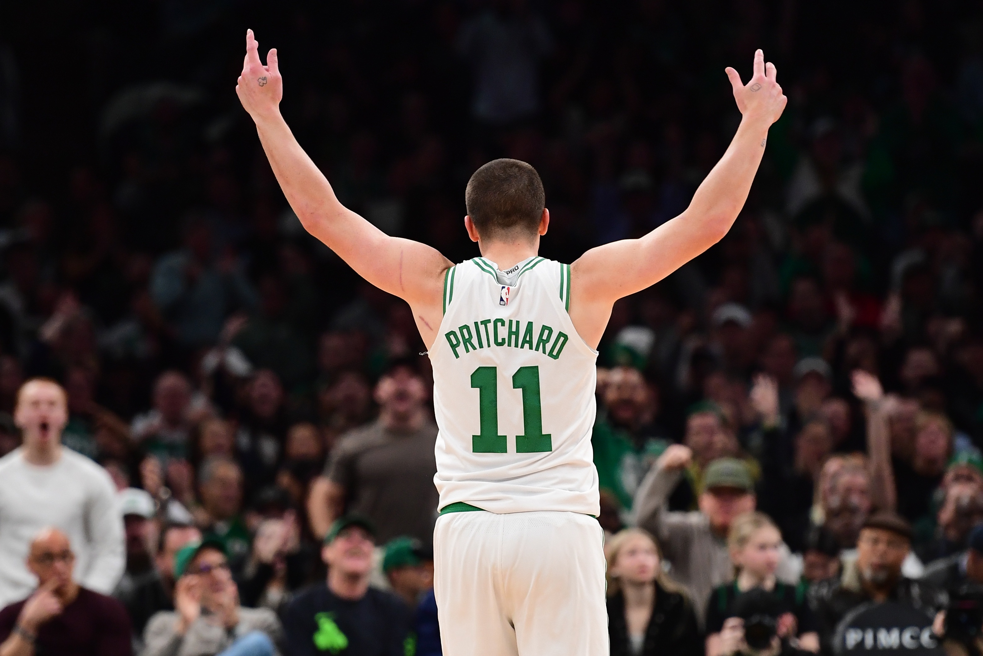 世界杯比赛直播地址-塔图姆：普理查德是顶尖的得分手 他给我们打替补太奢侈了